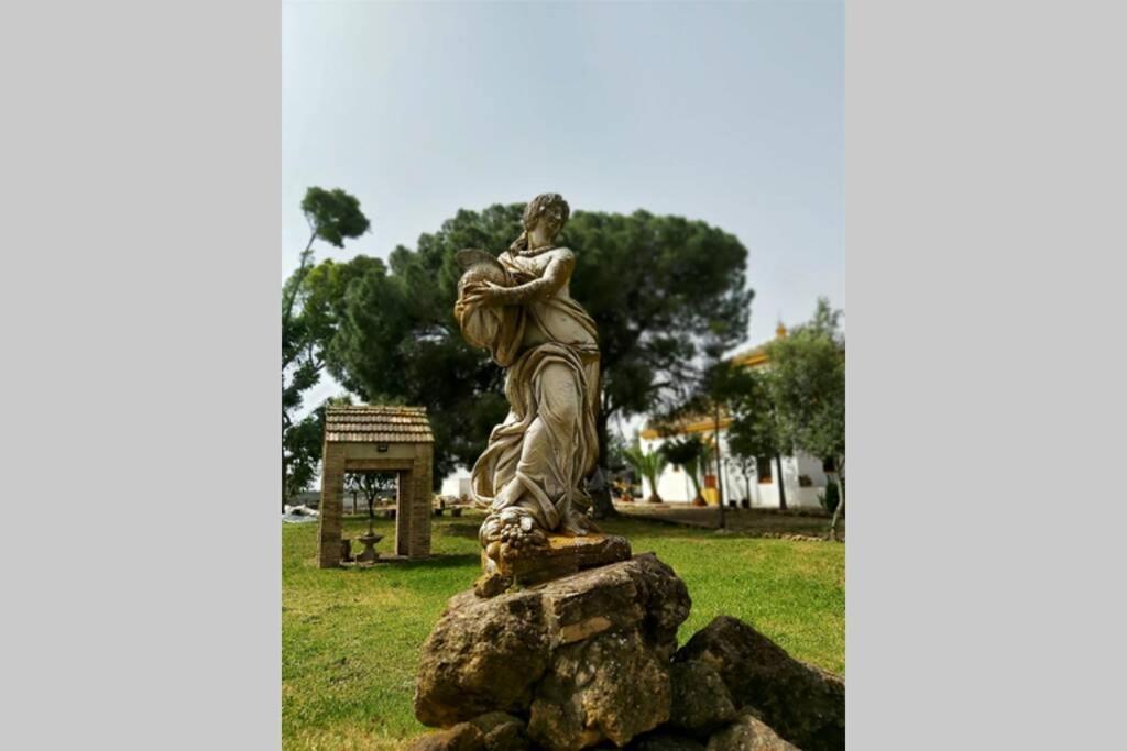 Villa Cortijo San Jose Sevilla Exterior foto