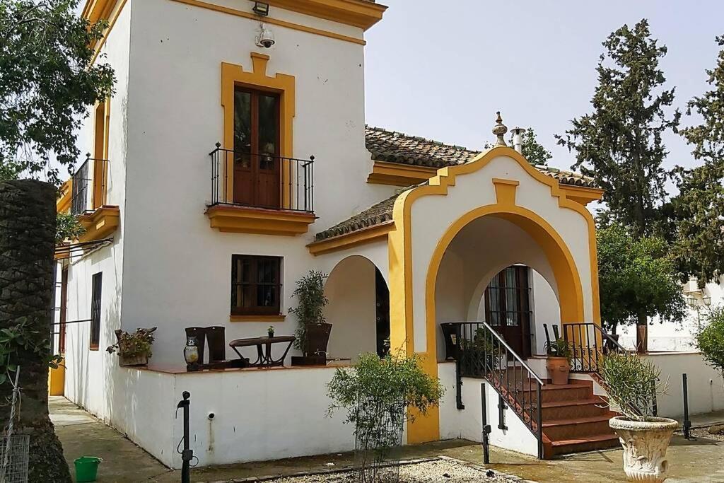 Villa Cortijo San Jose Sevilla Exterior foto